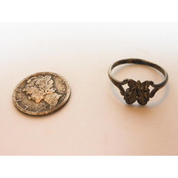 Shube Sterling Silver Butterfly Ring Size 5.5 - Picture 3 of 5